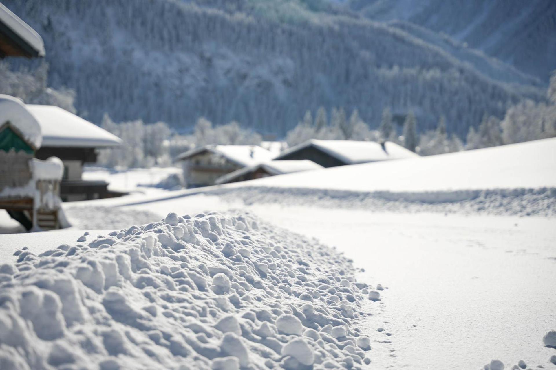 Maurig Appartements Elbigenalp Exterior photo