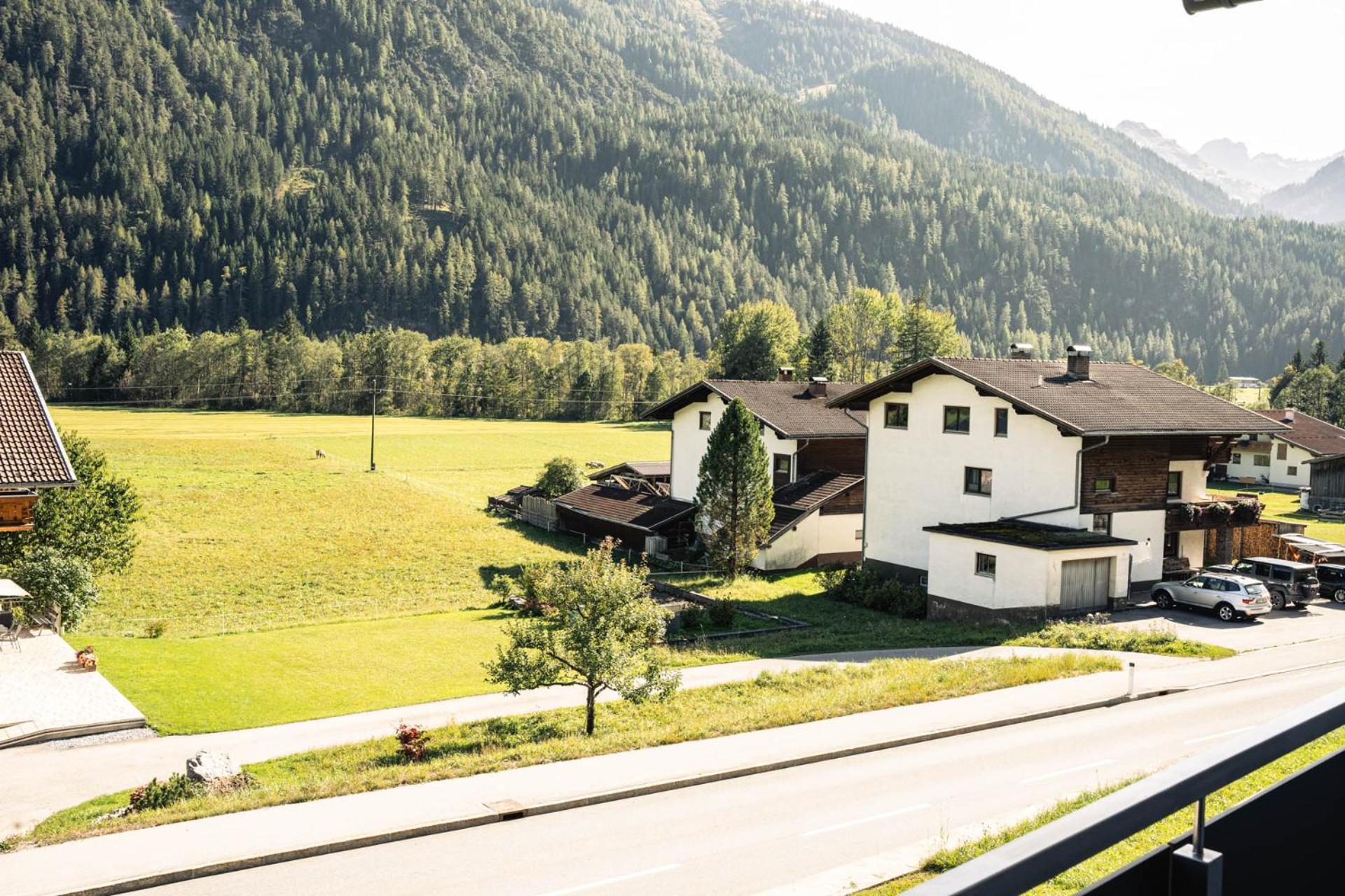 Maurig Appartements Elbigenalp Exterior photo